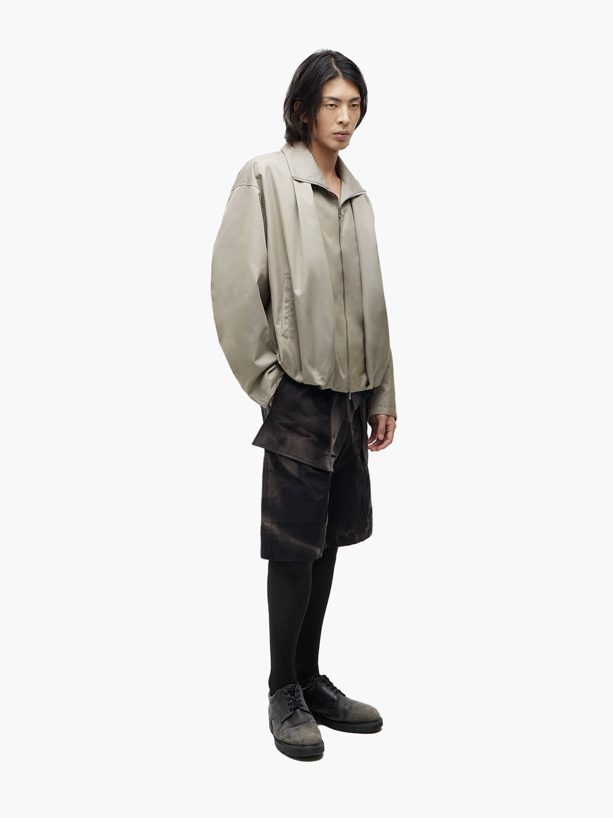 Jiyong Kim - Sun-Bleached Detachable Pocket Half Trousers (Black) product image 1 | TRAB K-Fashion Australia