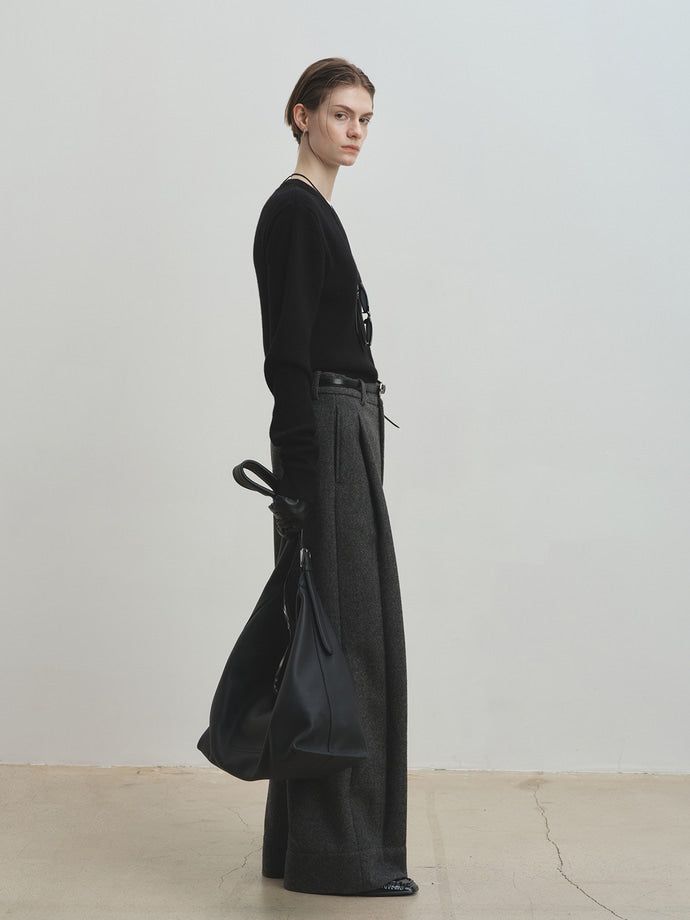 Tonywack - Super Fine Wool Ribbed V-Neck Sweater (Black) product image 6 | TRAB K-Fashion Australia