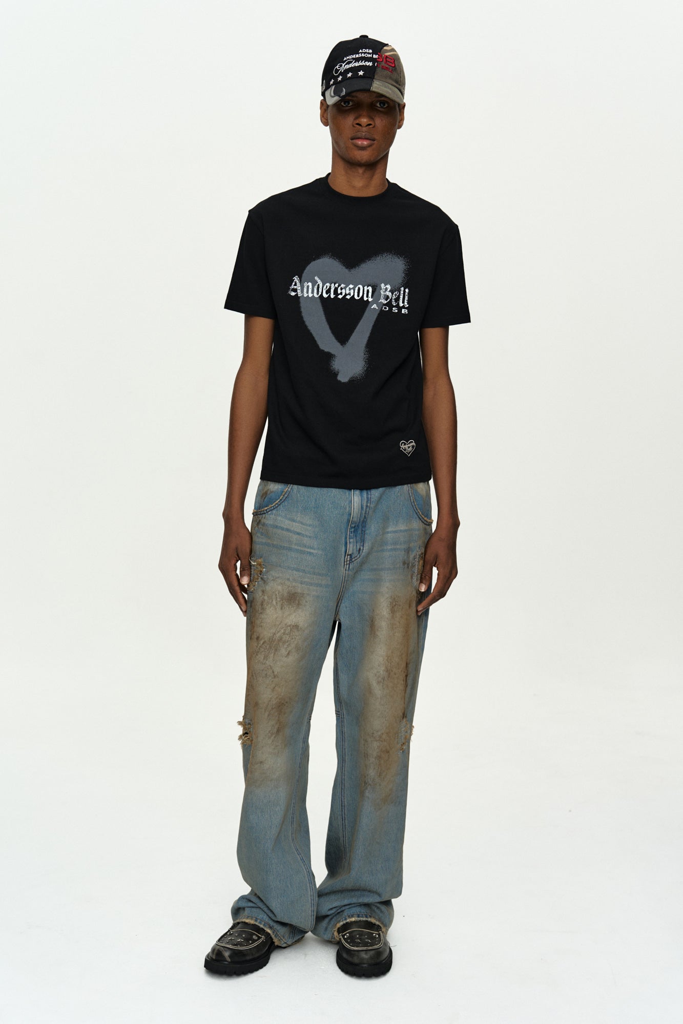 Andersson Bell - (essential) Unisex Heart T-Shirt (Black) product image 2 | TRAB K-Fashion Australia