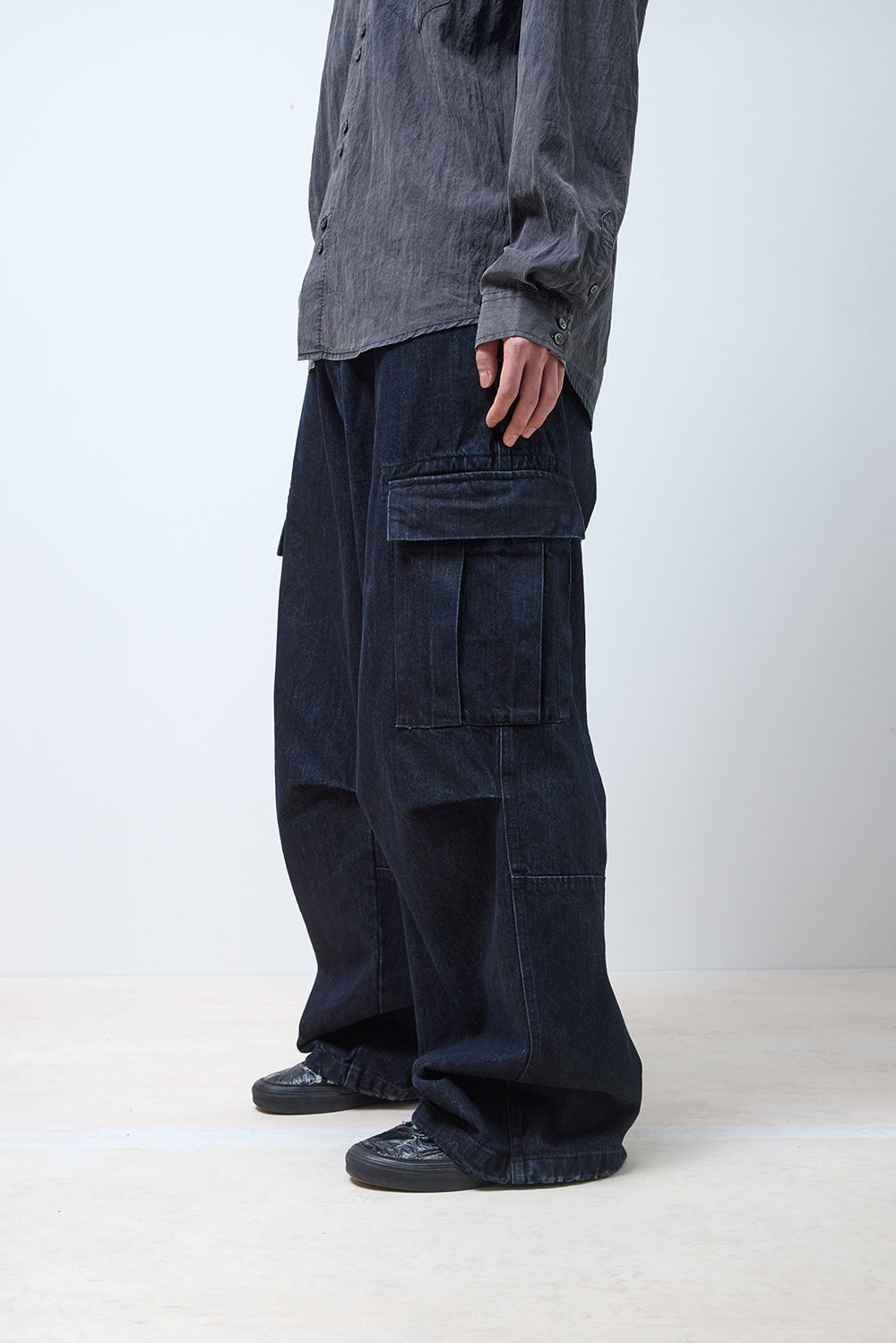 Hatchingroom - LE SSERAFIM x HATCHINGROOM Denim Cargo (Pants) product image 16 | TRAB K-Fashion Australia