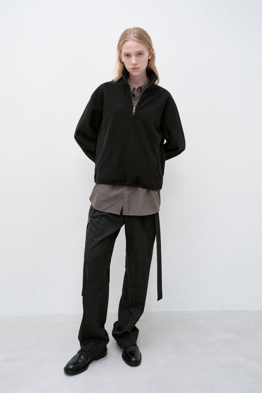 Insilence - Classic Fleece Quarter-Zip (Black) product image 6 | TRAB K-Fashion Australia
