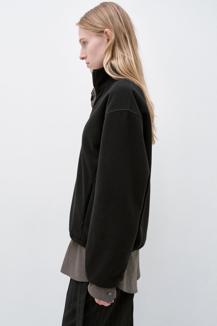 Insilence - Classic Fleece Quarter-Zip (Black) product image 5 | TRAB K-Fashion Australia