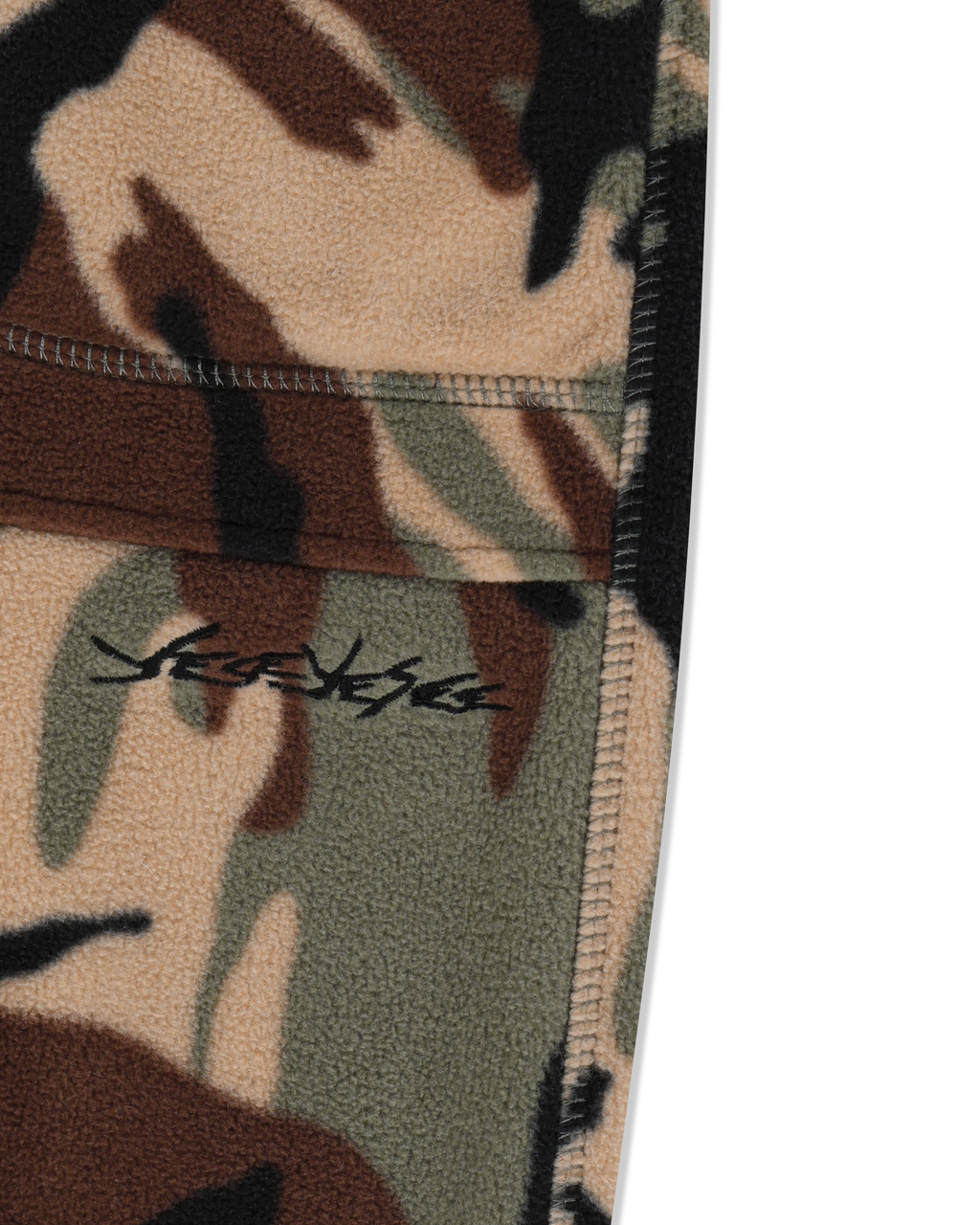 yeseyesee - Y.E.S Pocket Fleece Pants (Camo) product image 3 | TRAB K-Fashion Australia