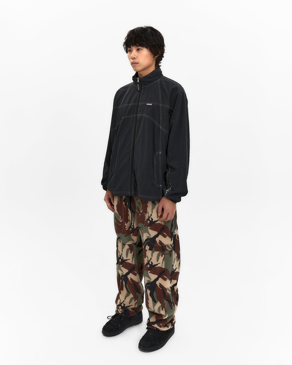 yeseyesee - Y.E.S Pocket Fleece Pants (Camo) product image 8 | TRAB K-Fashion Australia