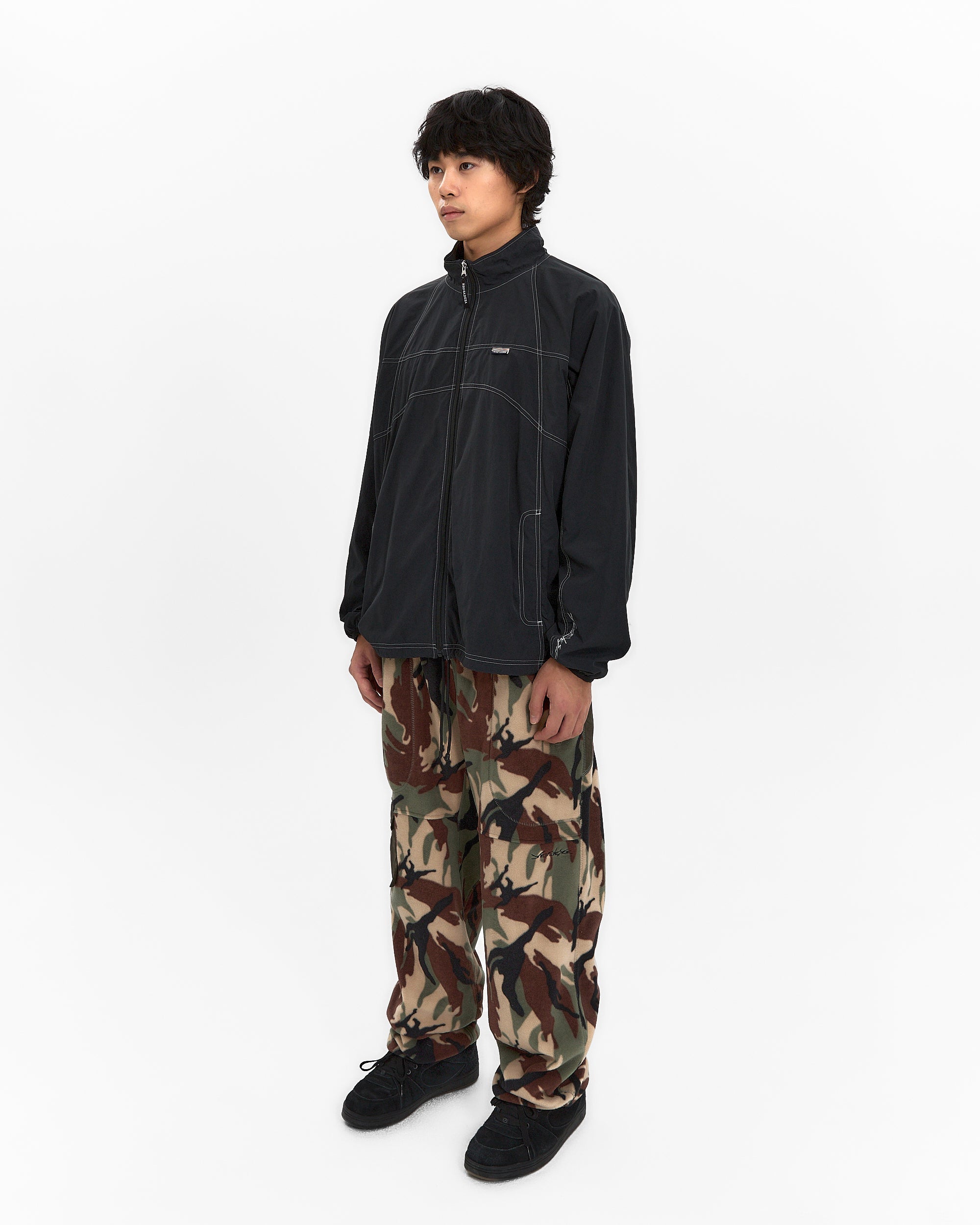 yeseyesee - Y.E.S Pocket Fleece Pants (Camo) product image 8 | TRAB K-Fashion Australia