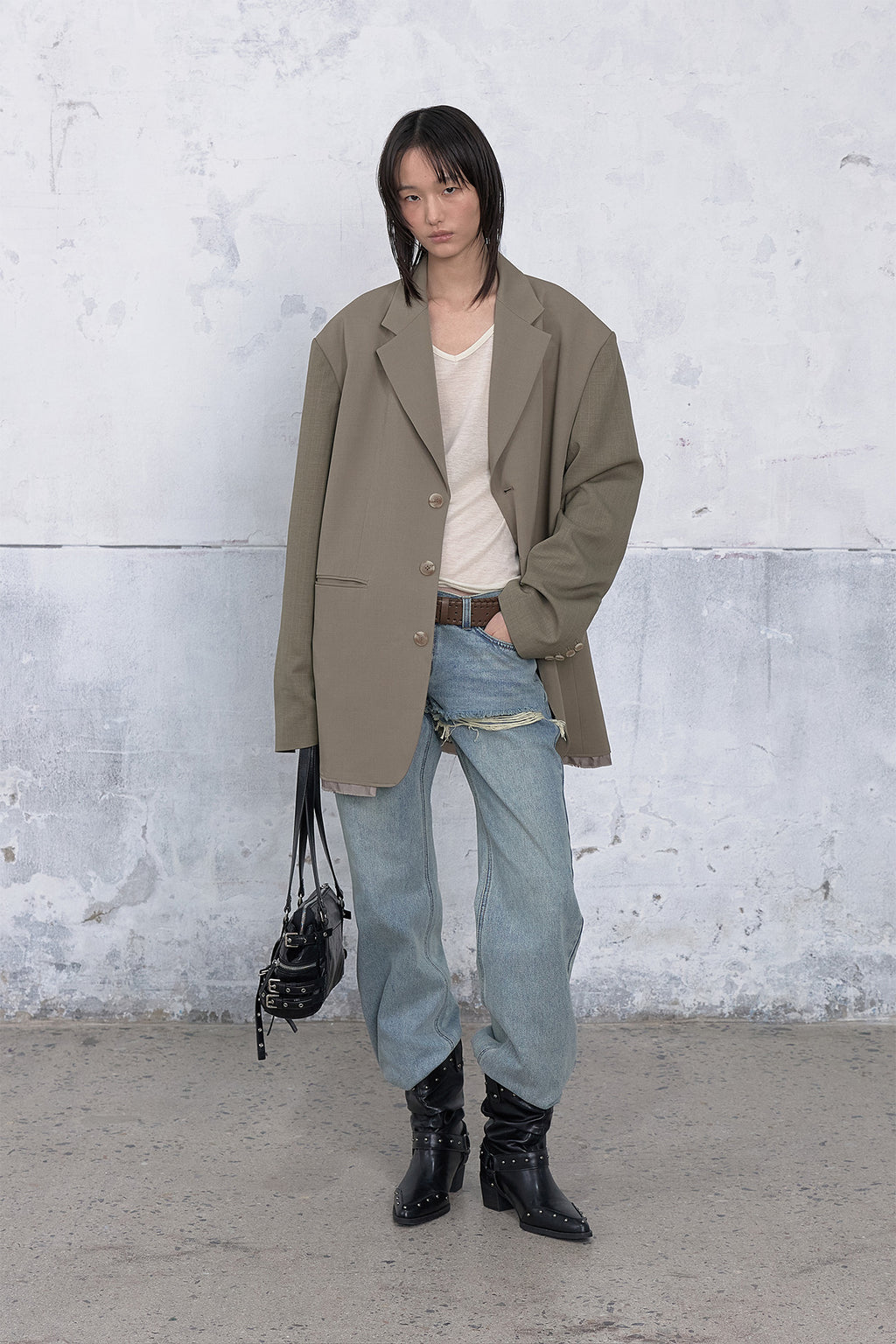 Deinet - Lowcut Blazer (Khaki Beige) product image 4 | TRAB K-Fashion Australia