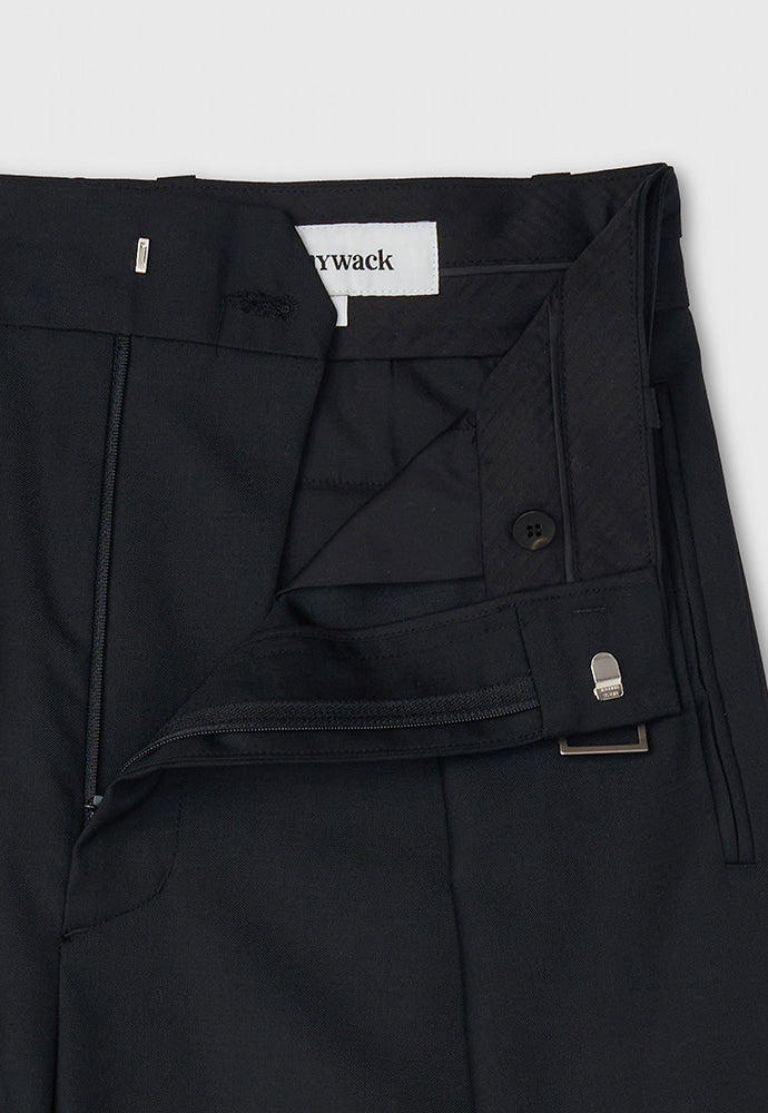 Tonywack - Wool Twill Belted Pleats Shorts (Black) product image 12 | TRAB K-Fashion Australia