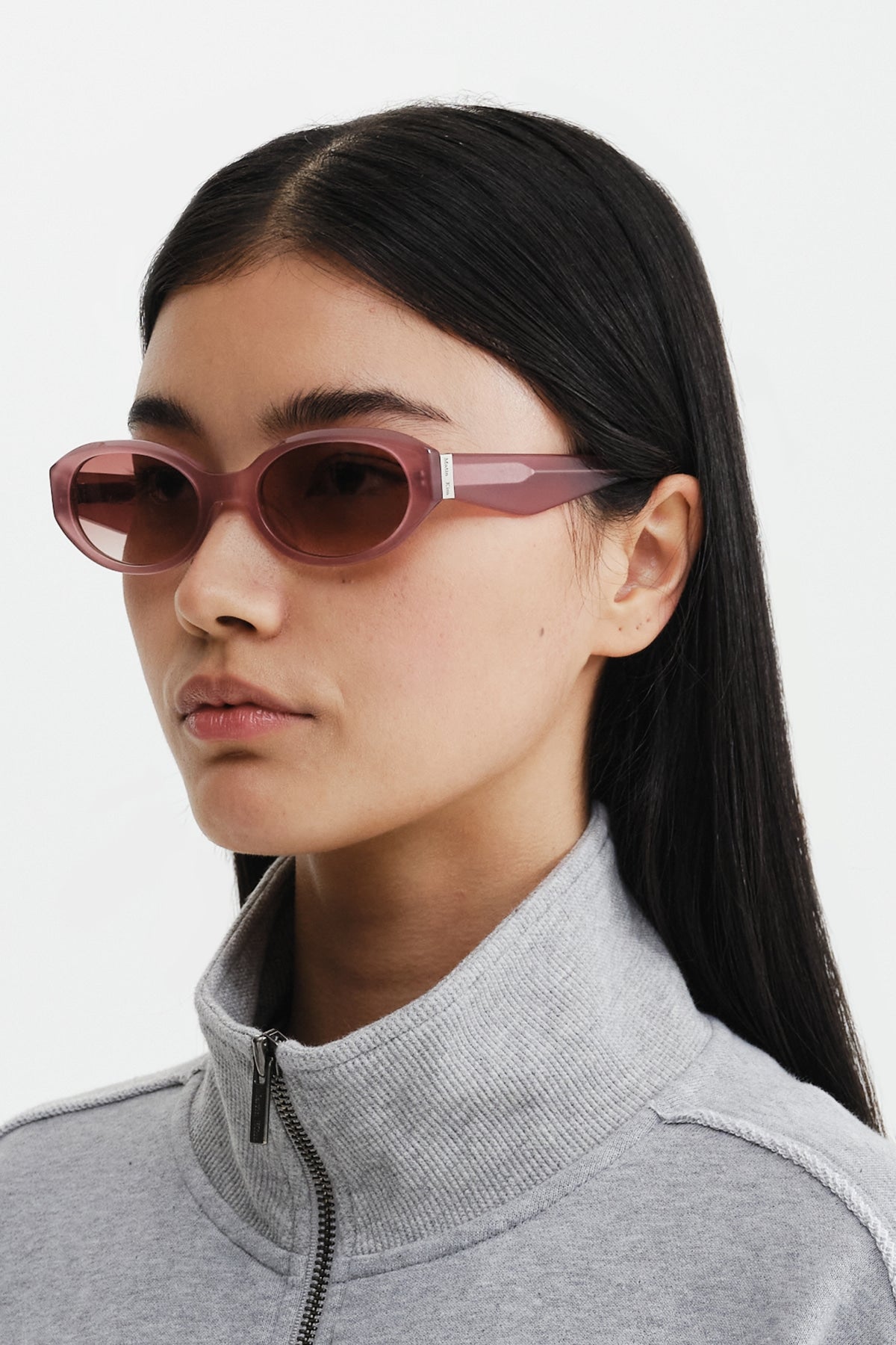 Matin Kim - Matin Bold Oval Sunglasses (Pink) product image 8 | TRAB K-Fashion Australia