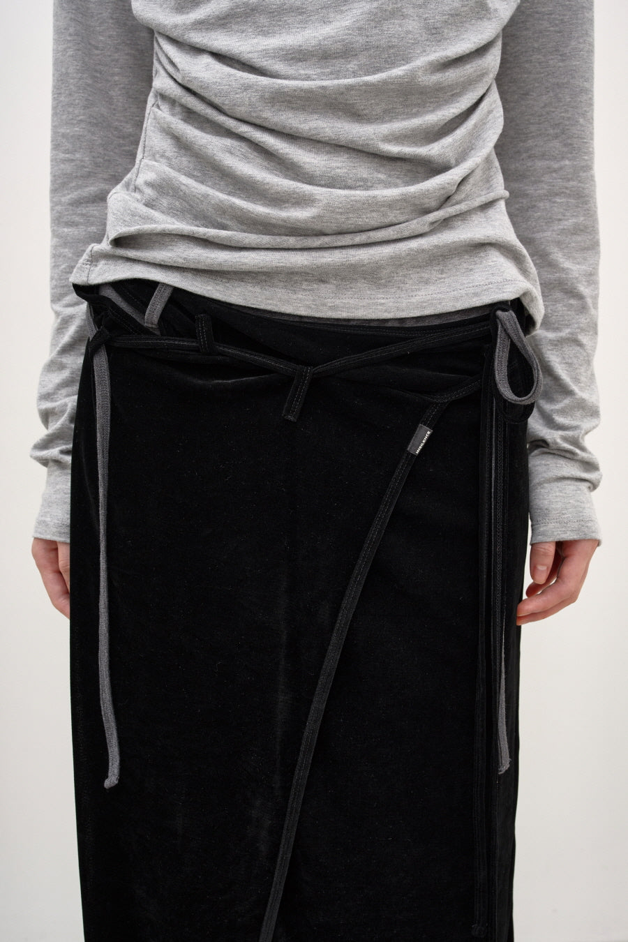 Insilence - Layered Velour Wrap Skirt (Black) product image 3 | TRAB K-Fashion Australia