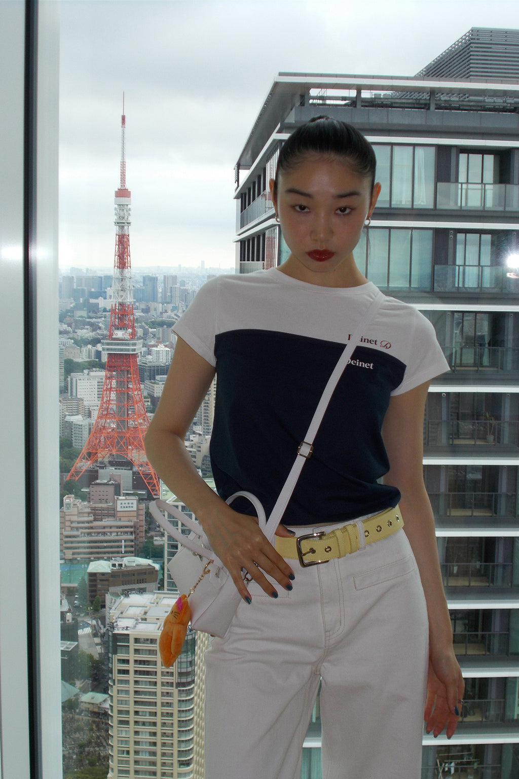 Deinet - Layered Contrast T-Shirt (White) product image 11 | TRAB K-Fashion Australia