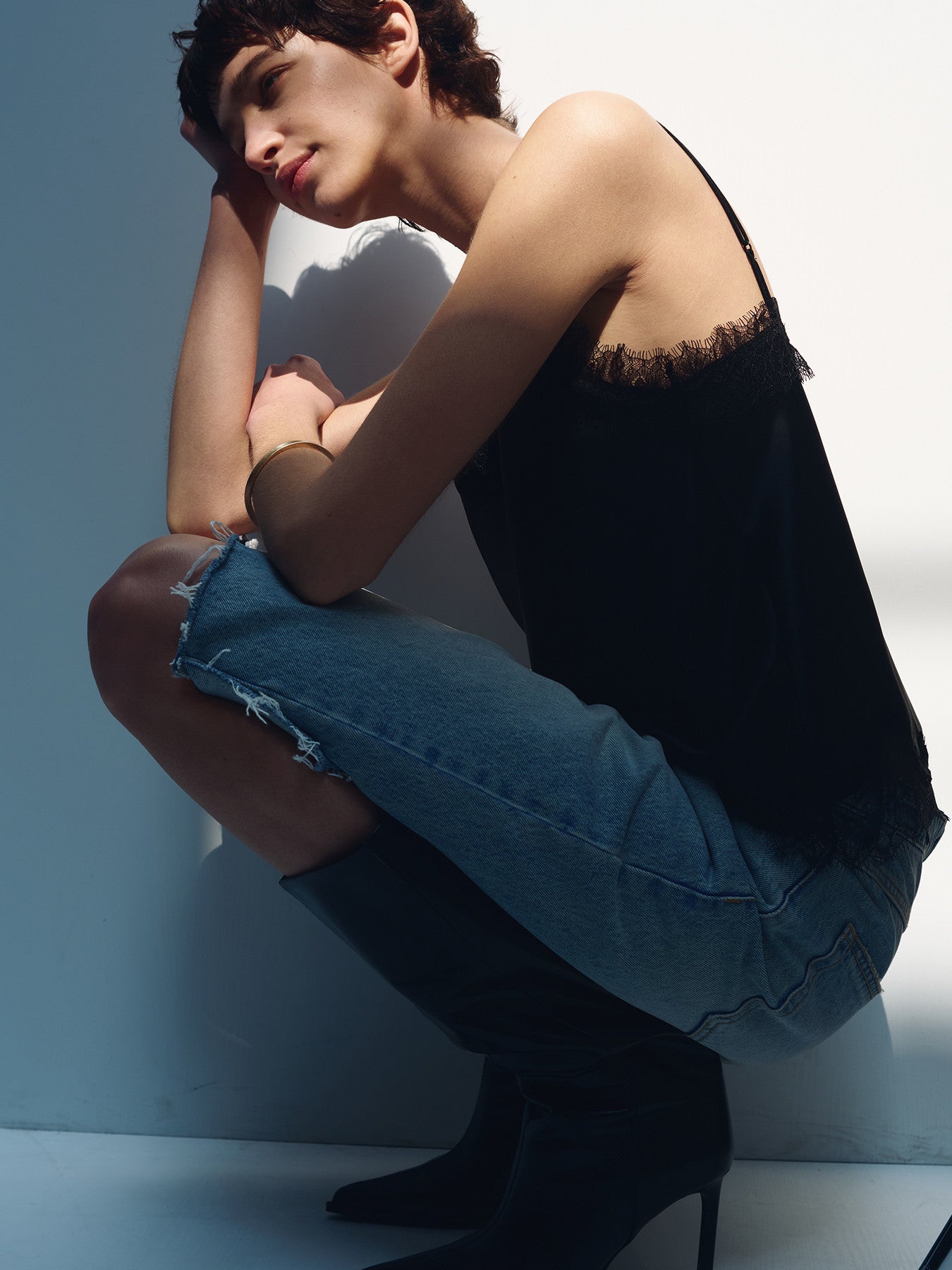 Tonywack - Raw Hem Denim Bermuda Shorts (Washed Light Blue) product image 6 | TRAB K-Fashion Australia