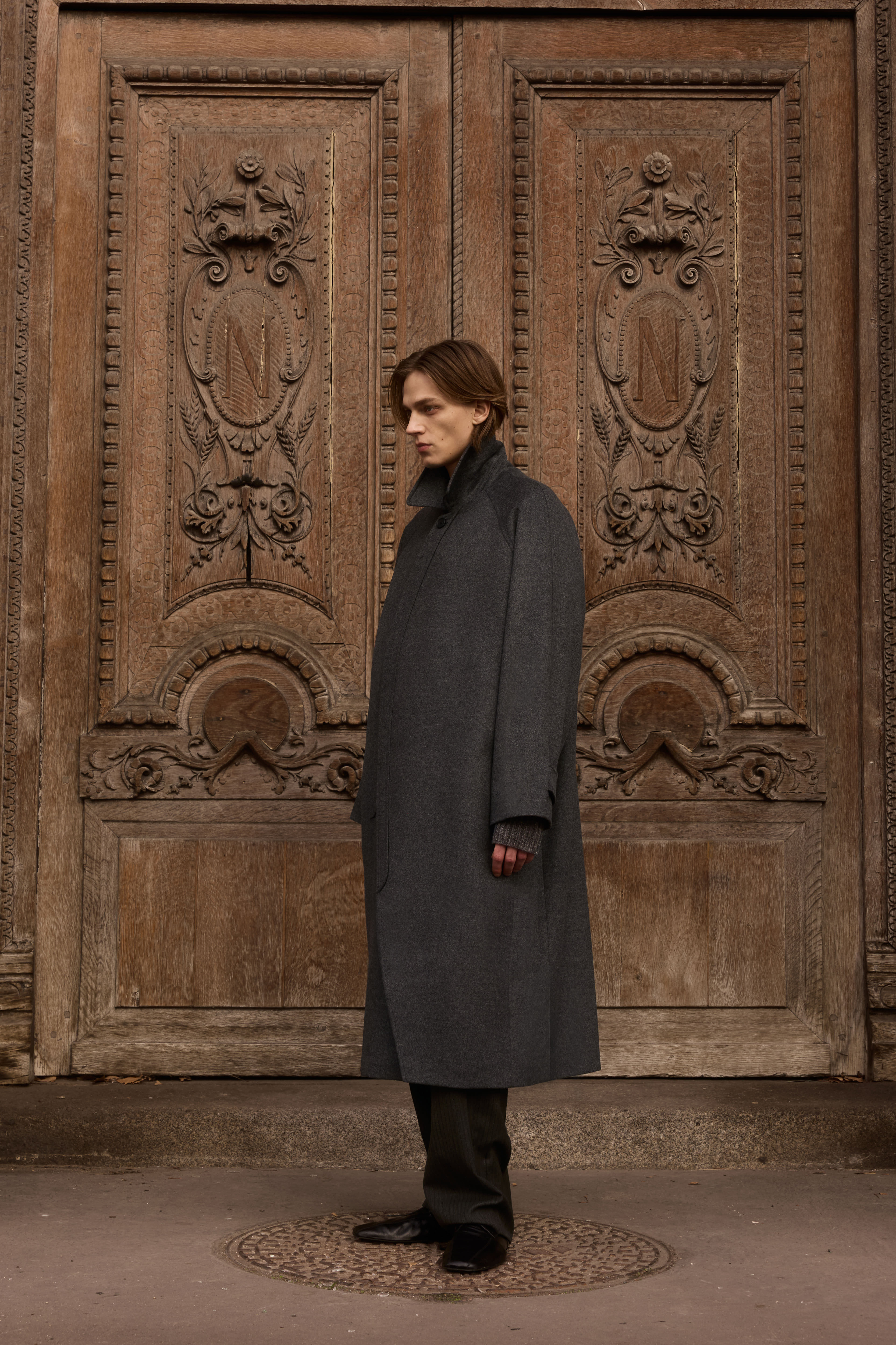 STU - Curved Double Line Mac Coat In Cashmere (Charcoal) product image 4 | TRAB K-Fashion Australia