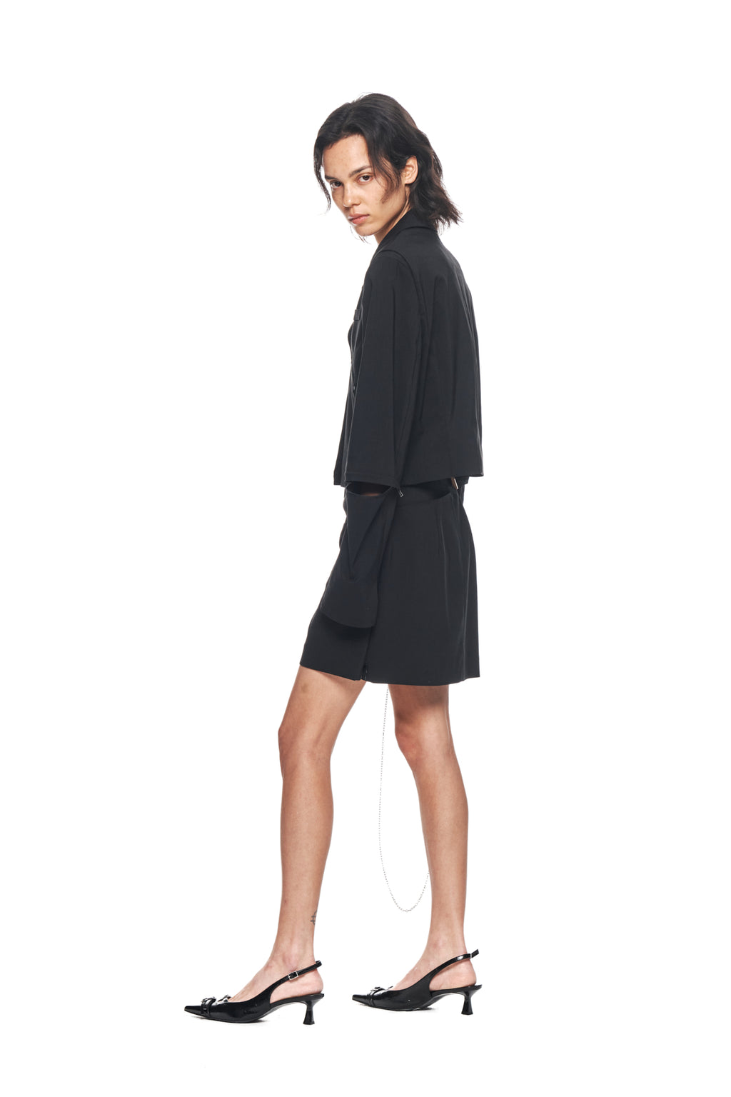 Matin Kim - Zipper Point Linen Crop Jacket (Black) product image 8 | TRAB K-Fashion Australia