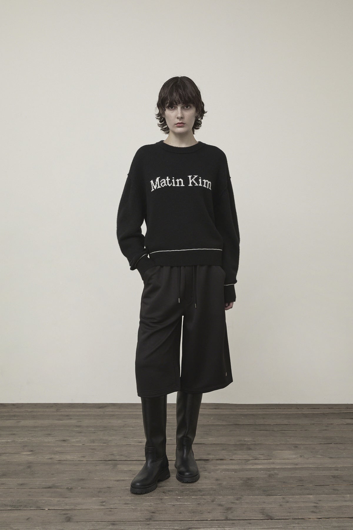 Matin Kim - Color Trim Line Logo Pullover (Black) product image 13 | TRAB K-Fashion Australia