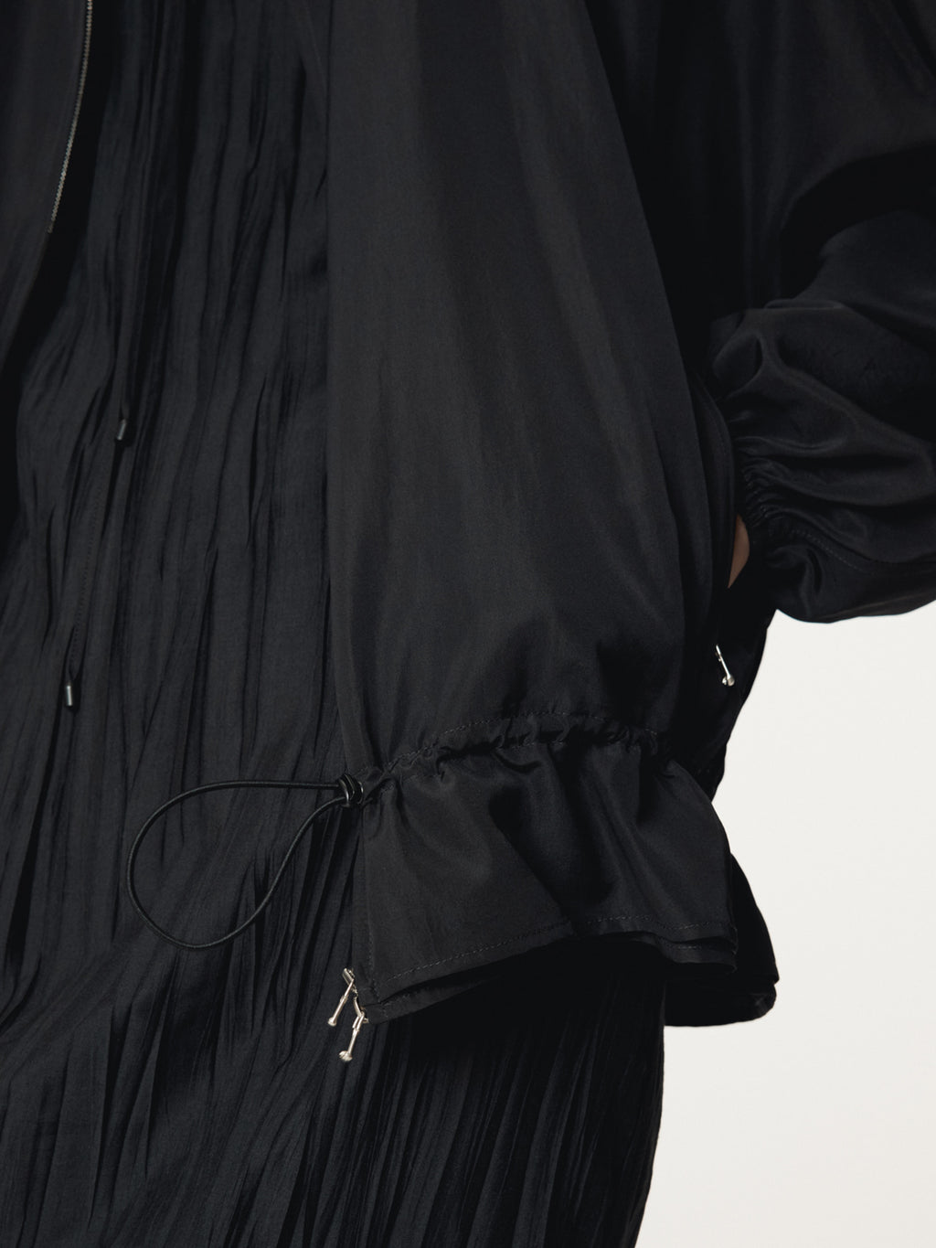 Recto - Silk Blend Technical Hoodie Jumper (Black) product image 9 | TRAB K-Fashion Australia