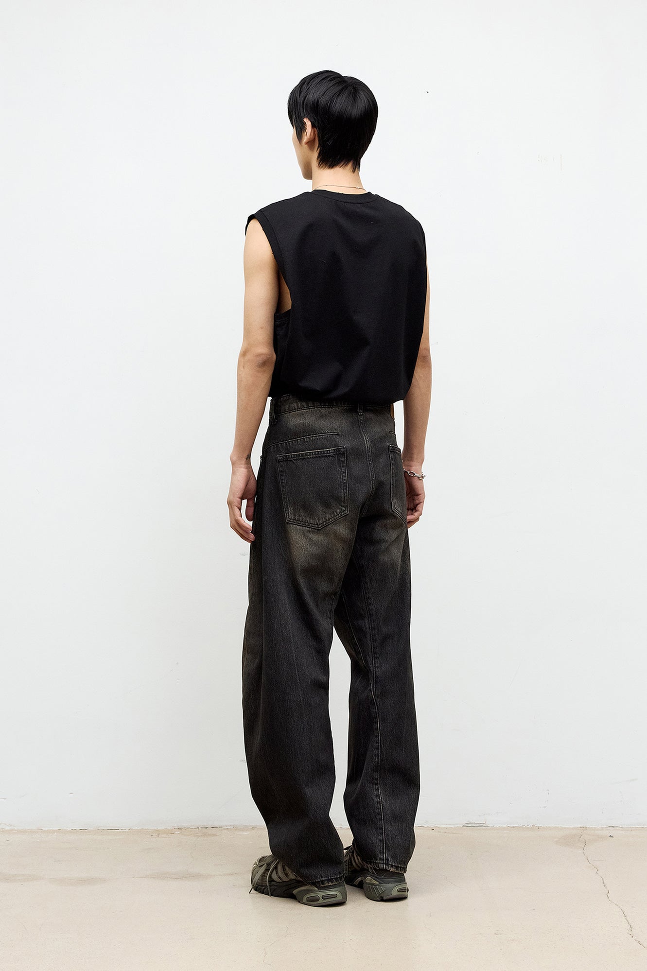 Coor - Washed Engineer Jeans V2 (Washed Black) product image 3 | TRAB K-Fashion Australia
