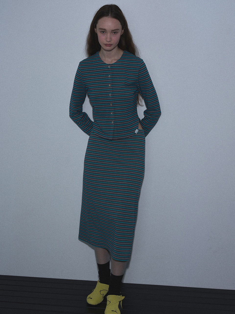 Margarin Fingers - Stripe Fleece Long Skirt (Blue) product image 1 | TRAB K-Fashion Australia