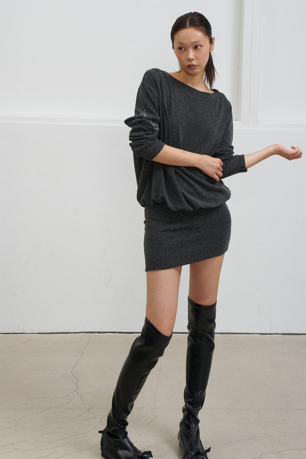Deinet - Angel Off-Shoulder Dress (Charcoal) product image 6 | TRAB K-Fashion Australia