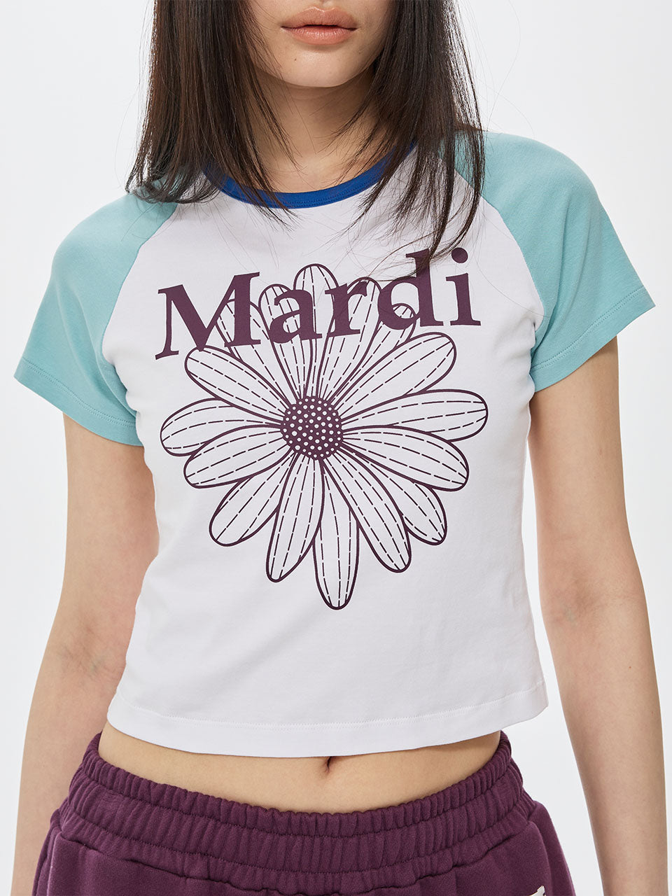 Mardi Mercredi - Cropped Tshirt Raglan Flowermardi (White Plum) product image 1 | TRAB K-Fashion Australia