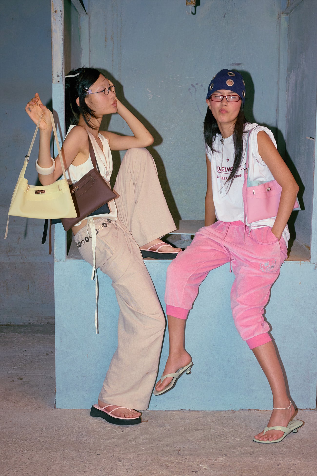 Deinet - Rose Typo Capri Jogger Pants (Pink) product image 9 | TRAB K-Fashion Australia