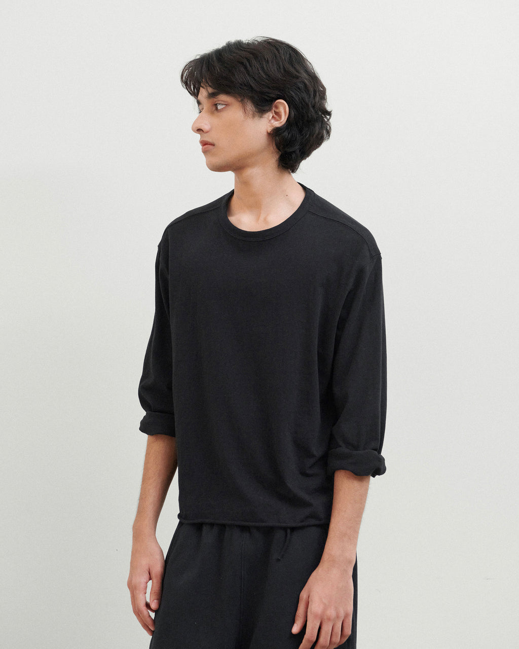 Brownyard - Cut Off Long Sleeve (Black) product image 1 | TRAB K-Fashion Australia
