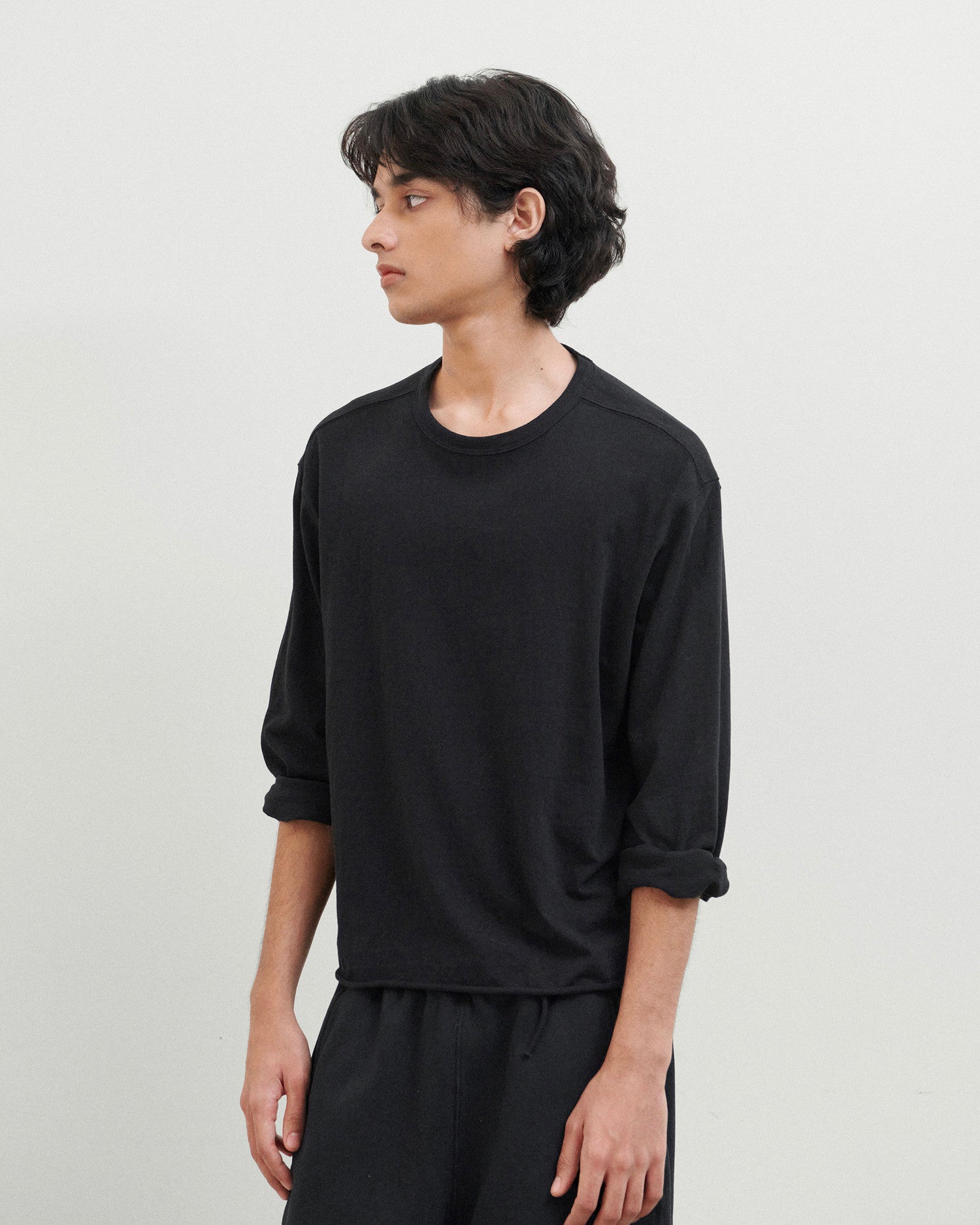 Brownyard - Cut Off Long Sleeve (Black) product image 1 | TRAB K-Fashion Australia