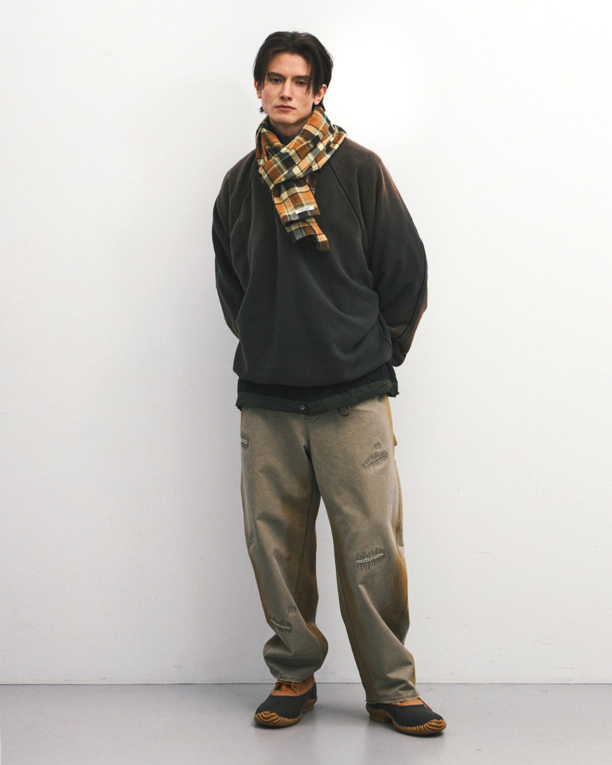 Eastlogue - Athletic Cut Out Zip-up Sweat (Charcoal) product image 1 | TRAB K-Fashion Australia