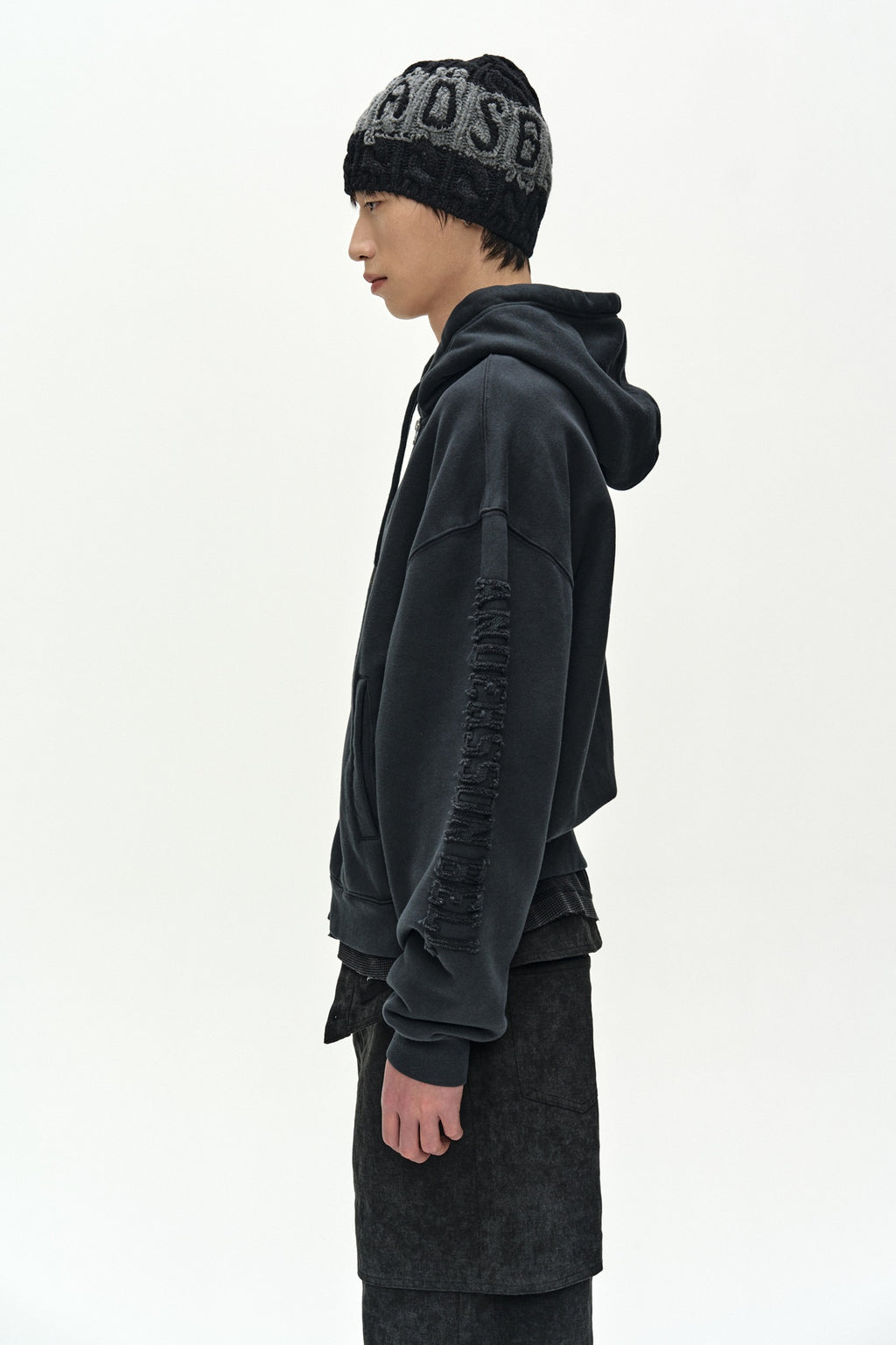 Andersson Bell - Unisex Adsb Cable Cashmere Beanie (black/grey) (Black/Grey) product image 3 | TRAB K-Fashion Australia