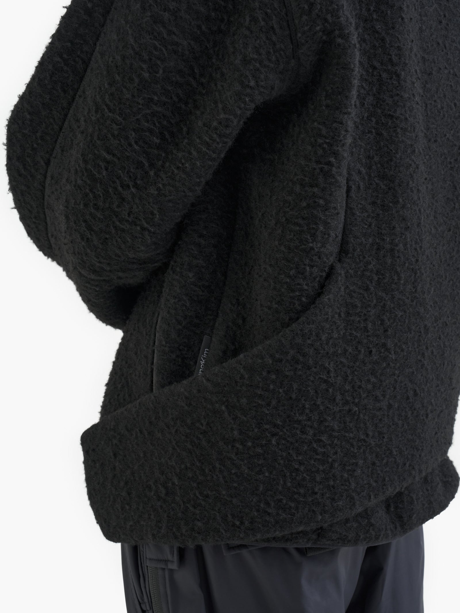 Jiyong Kim - Double Zip Fleece (Black) product image 9 | TRAB K-Fashion Australia