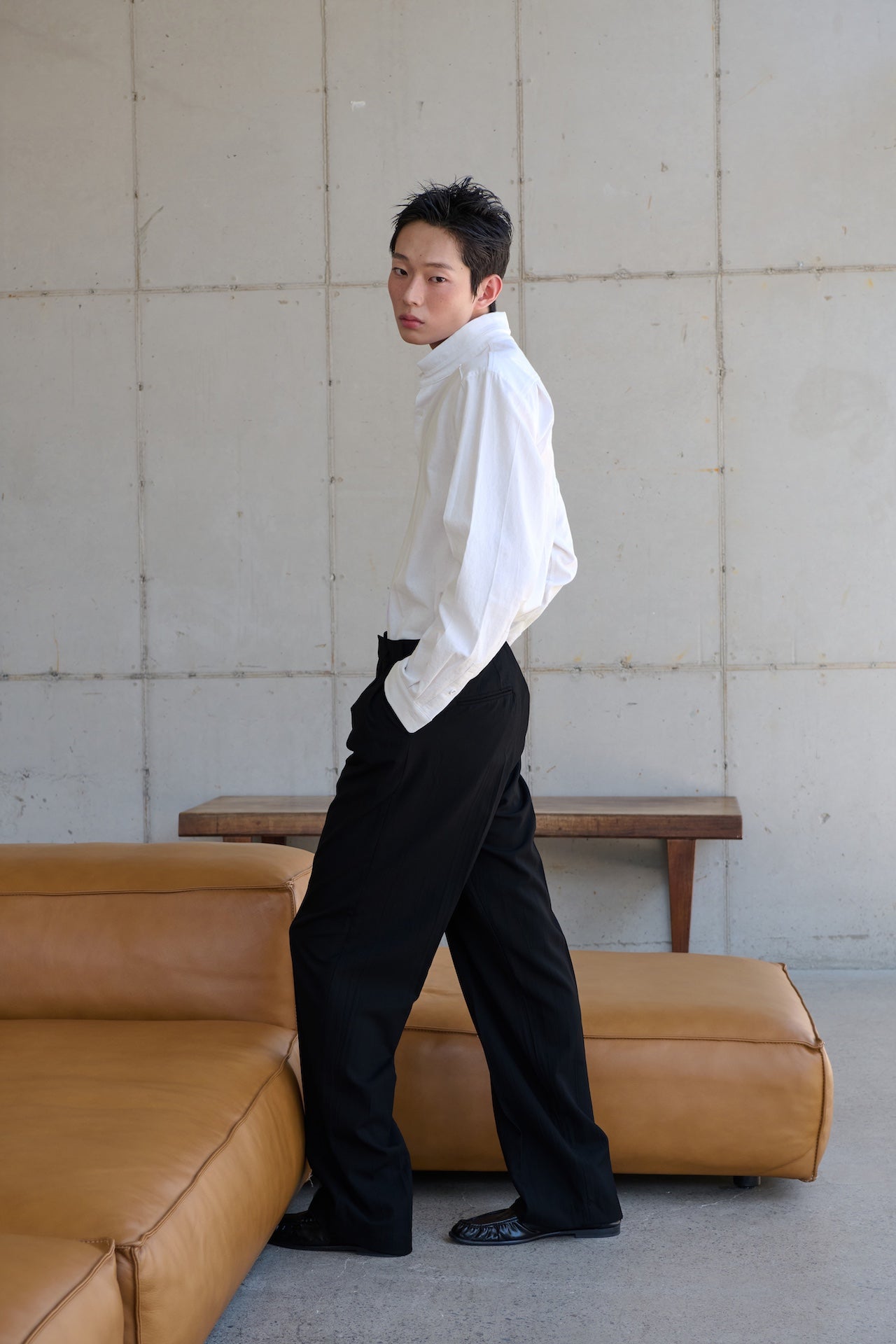 STU - Stand Collar Crease Shirt (White) product image 11 | TRAB K-Fashion Australia