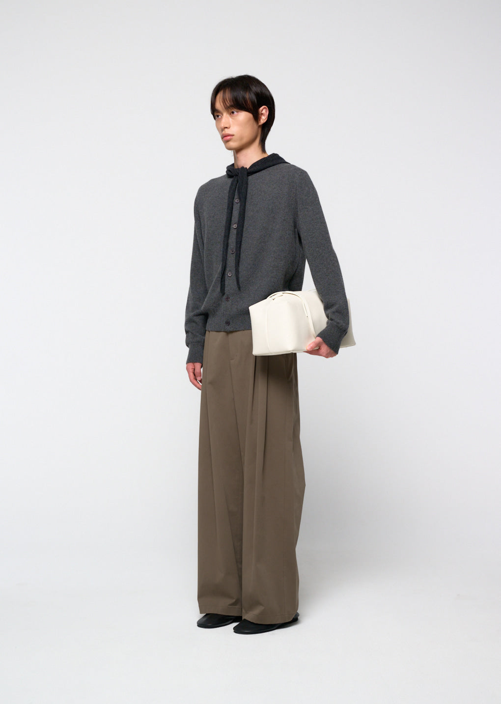 Amomento - Men's Cashmere Crewneck Cardigan (Melange Grey) product image 3 | TRAB K-Fashion Australia