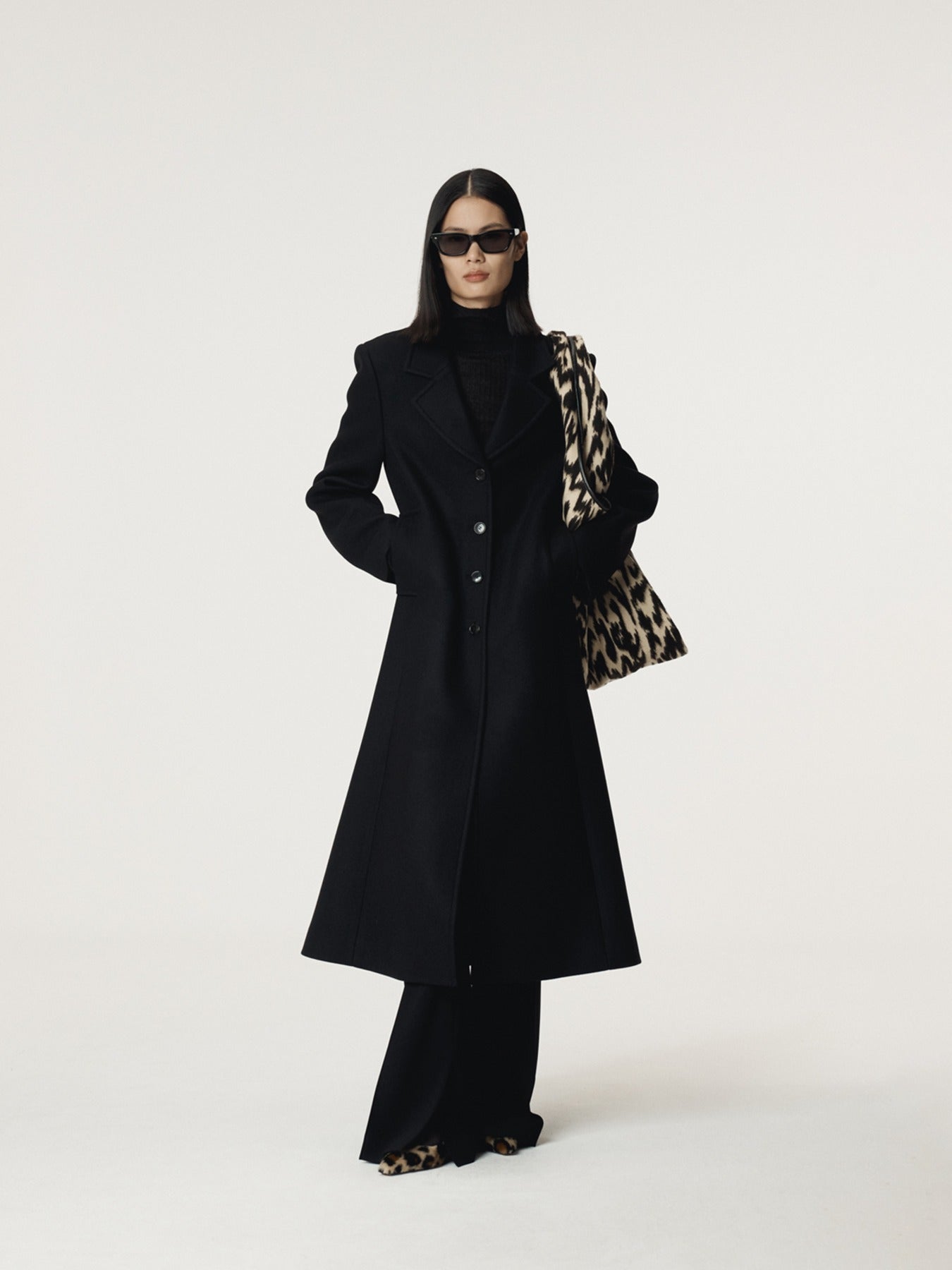 Recto - Slim Fit Long Coat (Black) product image 1 | TRAB K-Fashion Australia