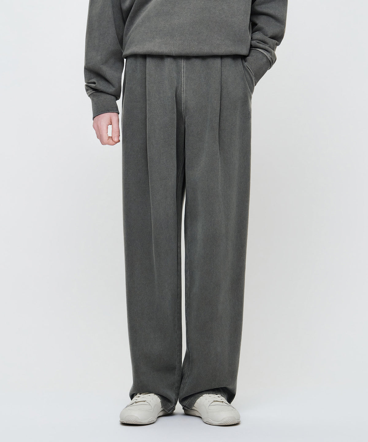 Marithe & Francois Girbaud - Crack Classic Logo Dyeing One Tuck Wide Sweat Pants (Charcoal) product image 1 | TRAB K-Fashion Australia