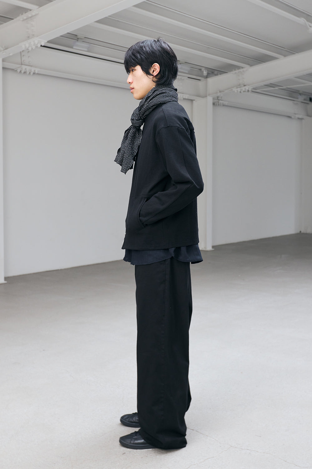 Hatchingroom - Middle Cardigan (Black) product image 11 | TRAB K-Fashion Australia