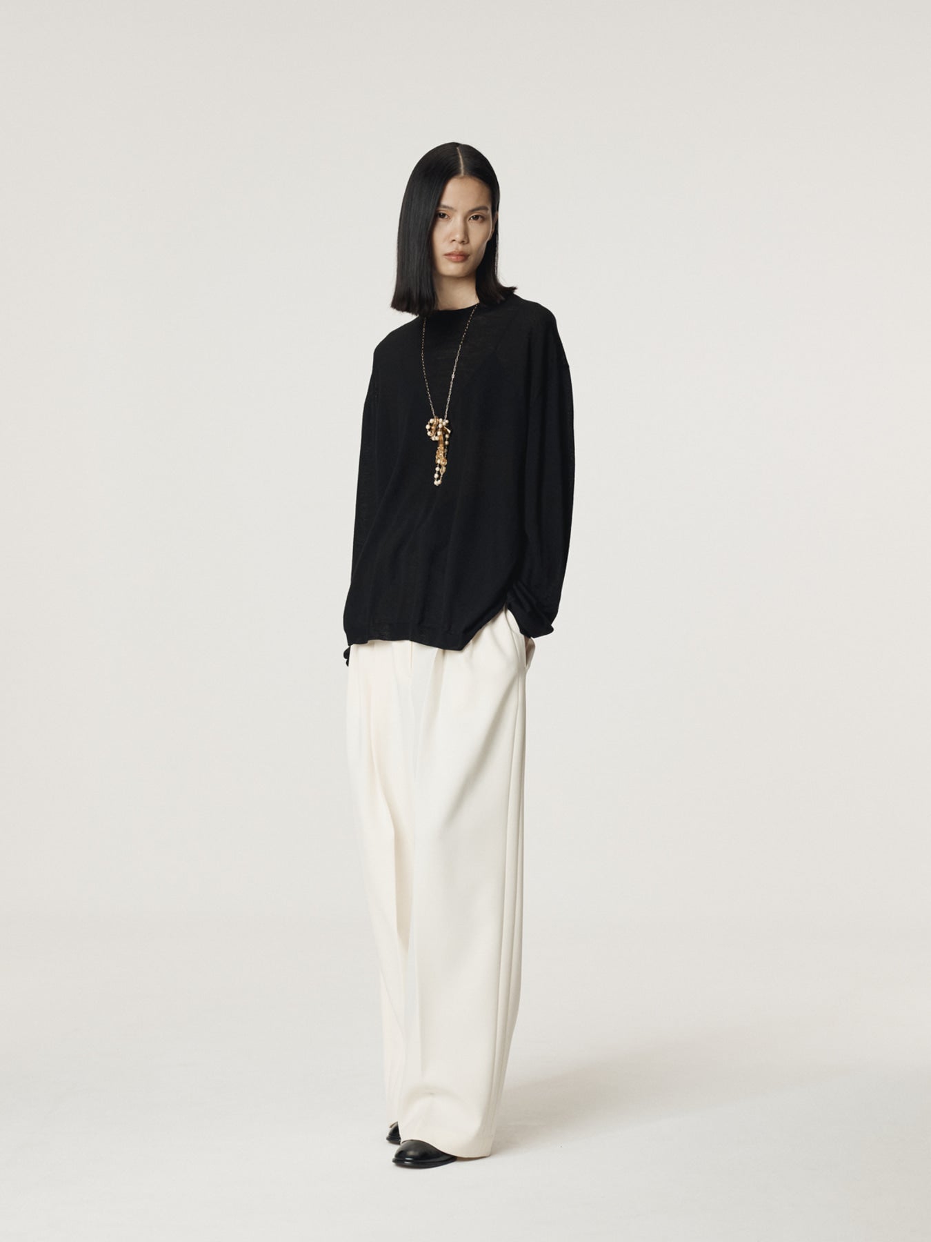 Recto - Back Open Detail Knit Top (Black) product image 3 | TRAB K-Fashion Australia