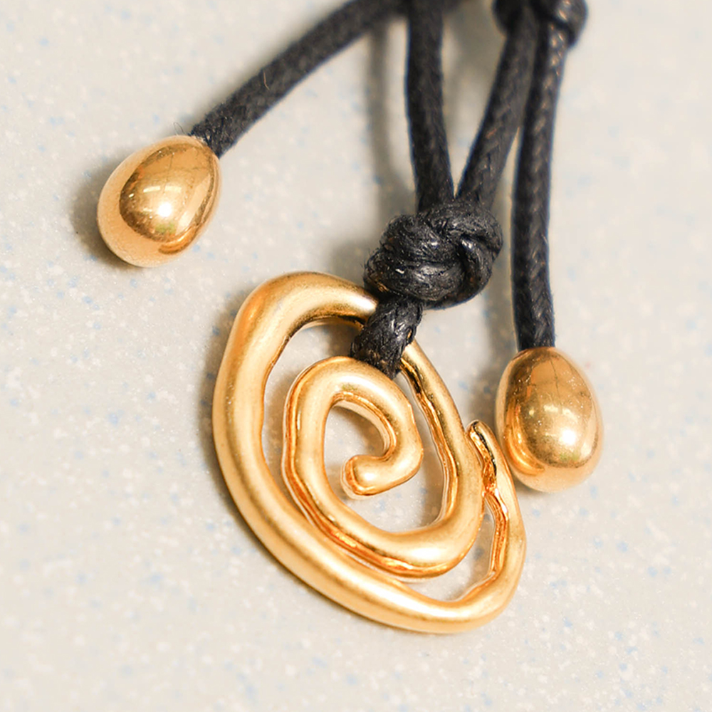 Towtow Archive - Minima Spiral Necklace (Gold) product image 2 | TRAB K-Fashion Australia