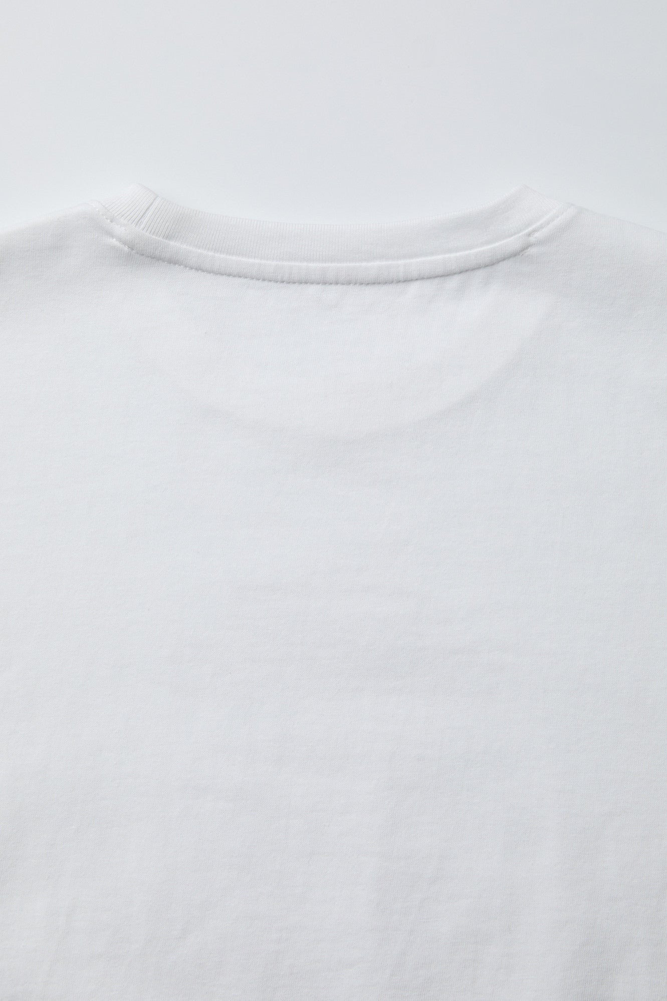Coor - Printed Crop T-Shirt (White) product image 6 | TRAB K-Fashion Australia