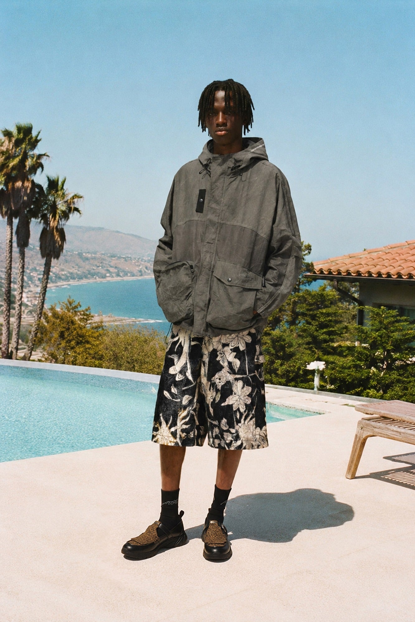 Andersson Bell - Flower Printed Carpenter Shorts (Black/Beige) product image 1 | TRAB K-Fashion Australia