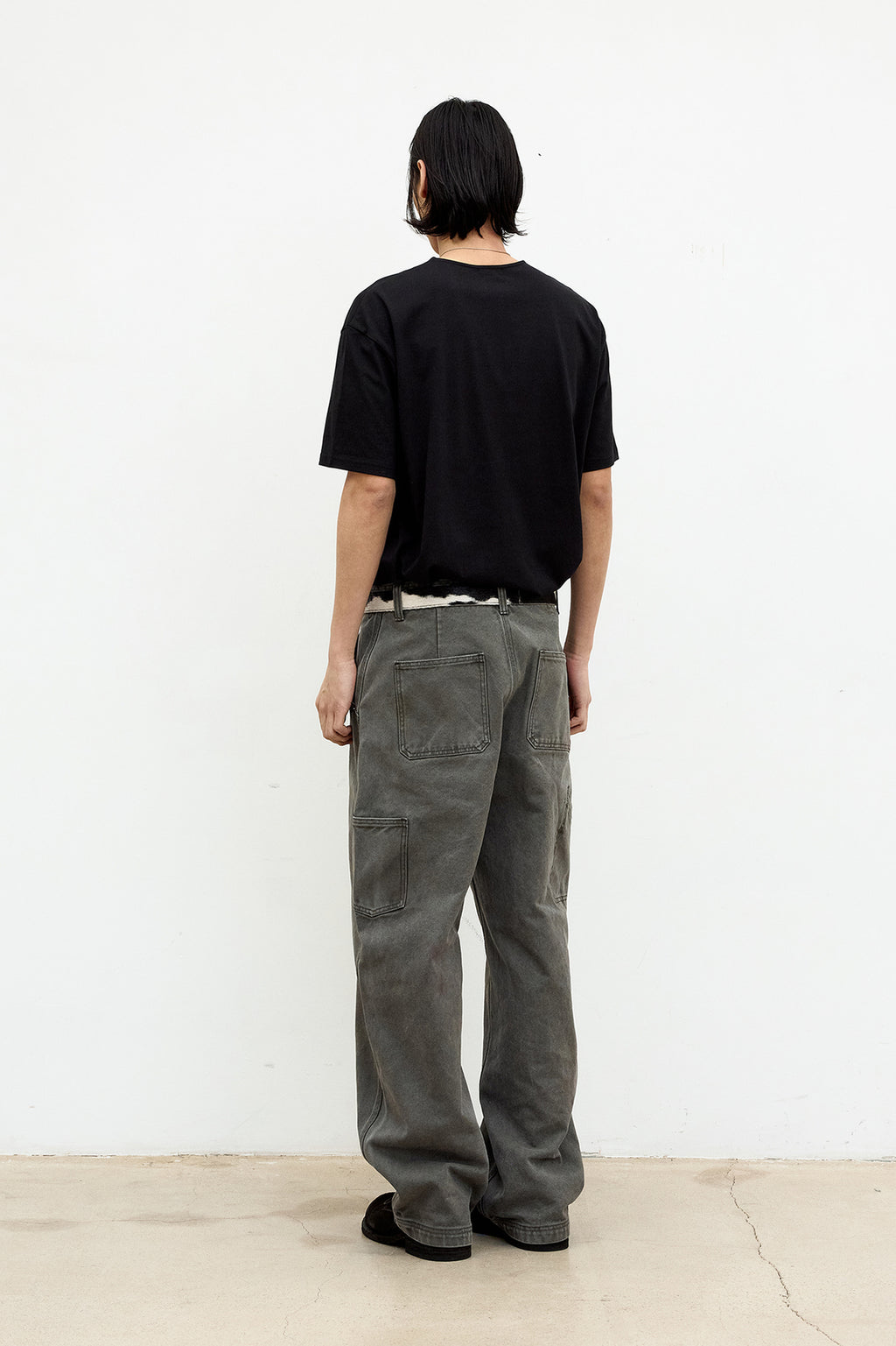 Coor - Supima Cotton Semi-Overfit U-Neck T-Shirt (Black) product image 4 | TRAB K-Fashion Australia