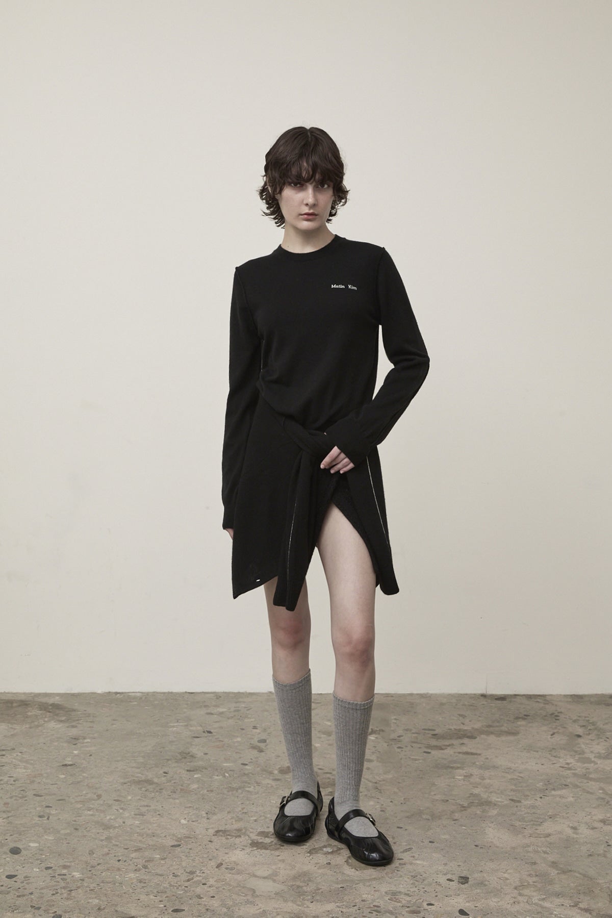 Matin Kim - Cashmere Blended Round Knit Pullover (Black) product image 10 | TRAB K-Fashion Australia