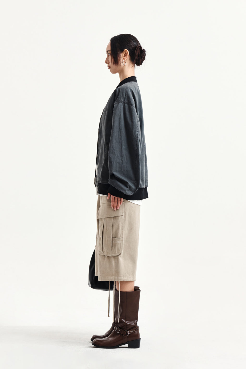 Matin Kim - Utility Cargo Bermuda Pants (Beige) product image 6 | TRAB K-Fashion Australia