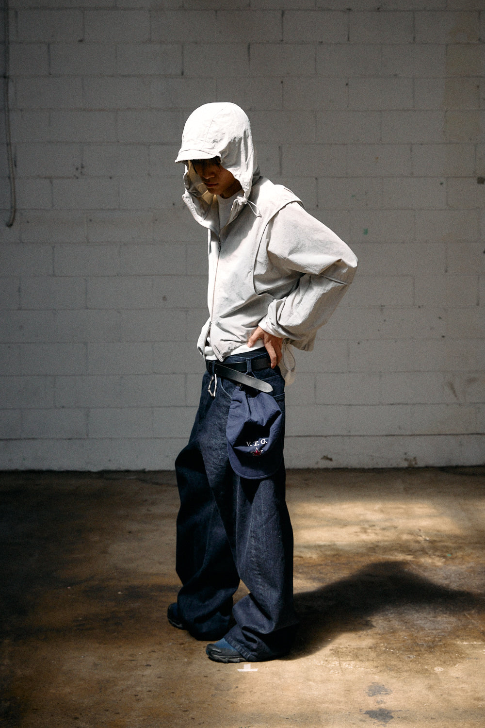 Hatchingroom - Wide Curve Jeans Washed (Indigo) product image 8 | TRAB K-Fashion Australia