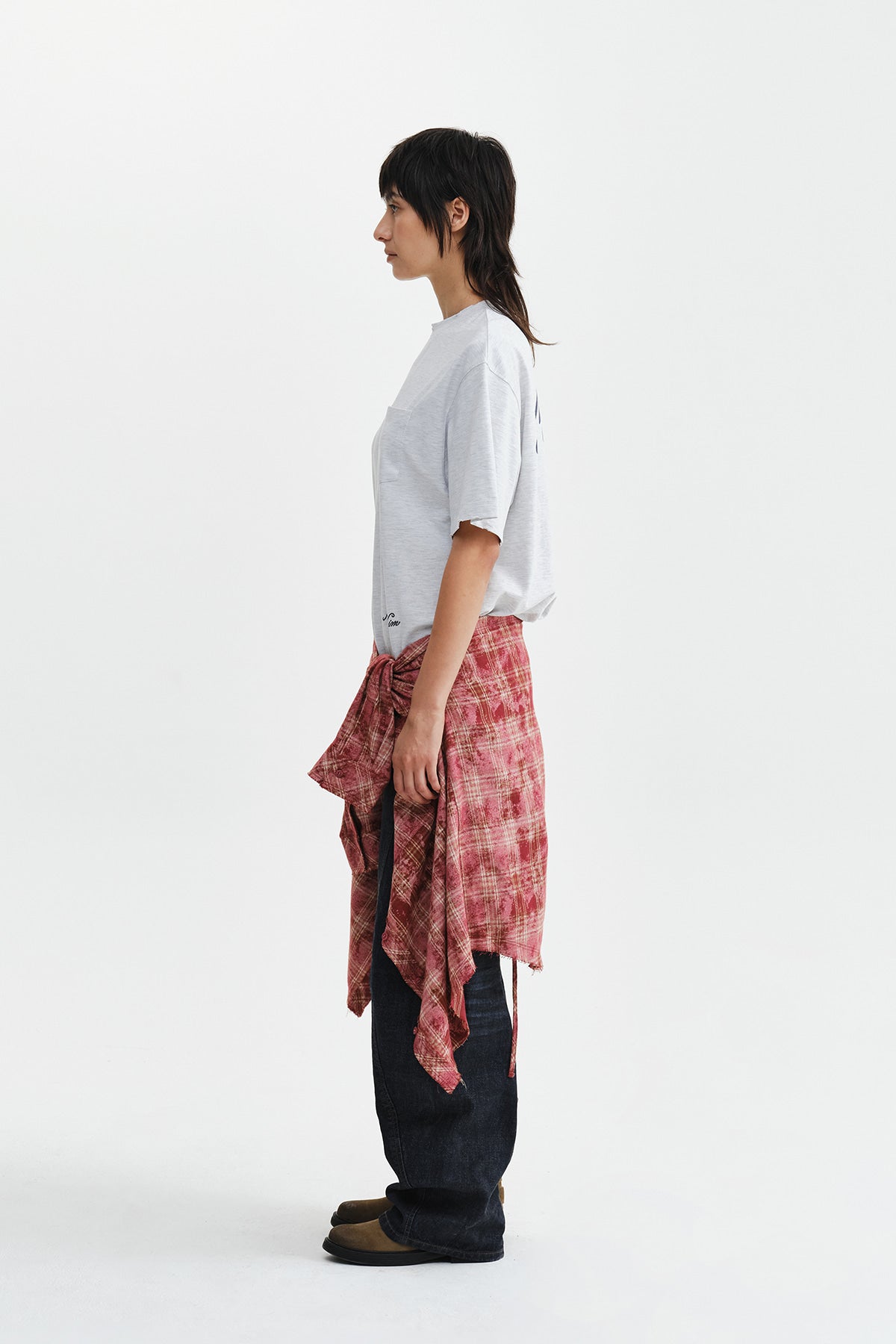 Matin Kim - Calligraphy Back Logo Pocket Top (Light Grey) product image 8 | TRAB K-Fashion Australia