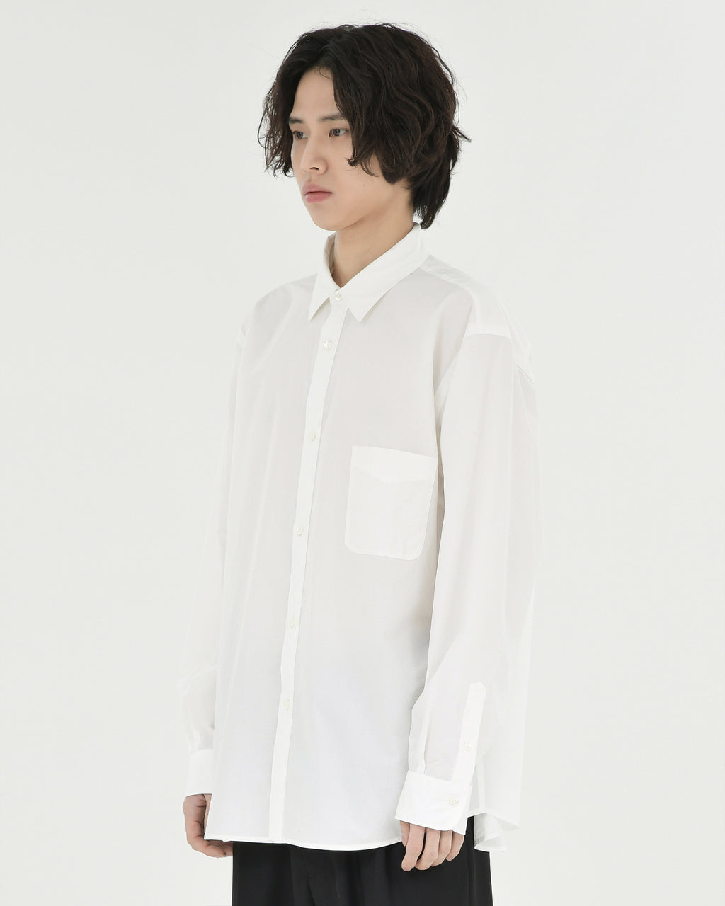 Brownyard - Essential Shirt (White) product image 2 | TRAB K-Fashion Australia
