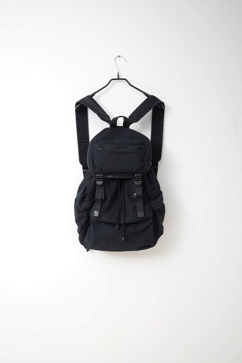 Hatchingroom - VTG Rucksack (Black) product image 4 | TRAB K-Fashion Australia
