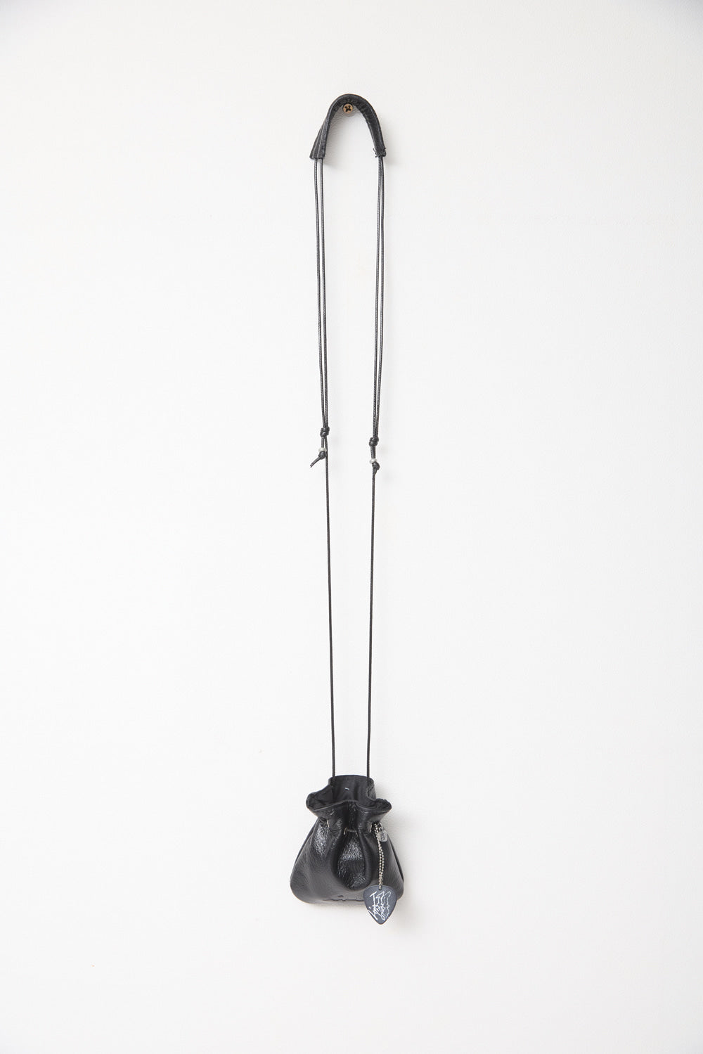 Hatchingroom - Shirakami Woods Leather Pick Pouch (Black) product image 8 | TRAB K-Fashion Australia