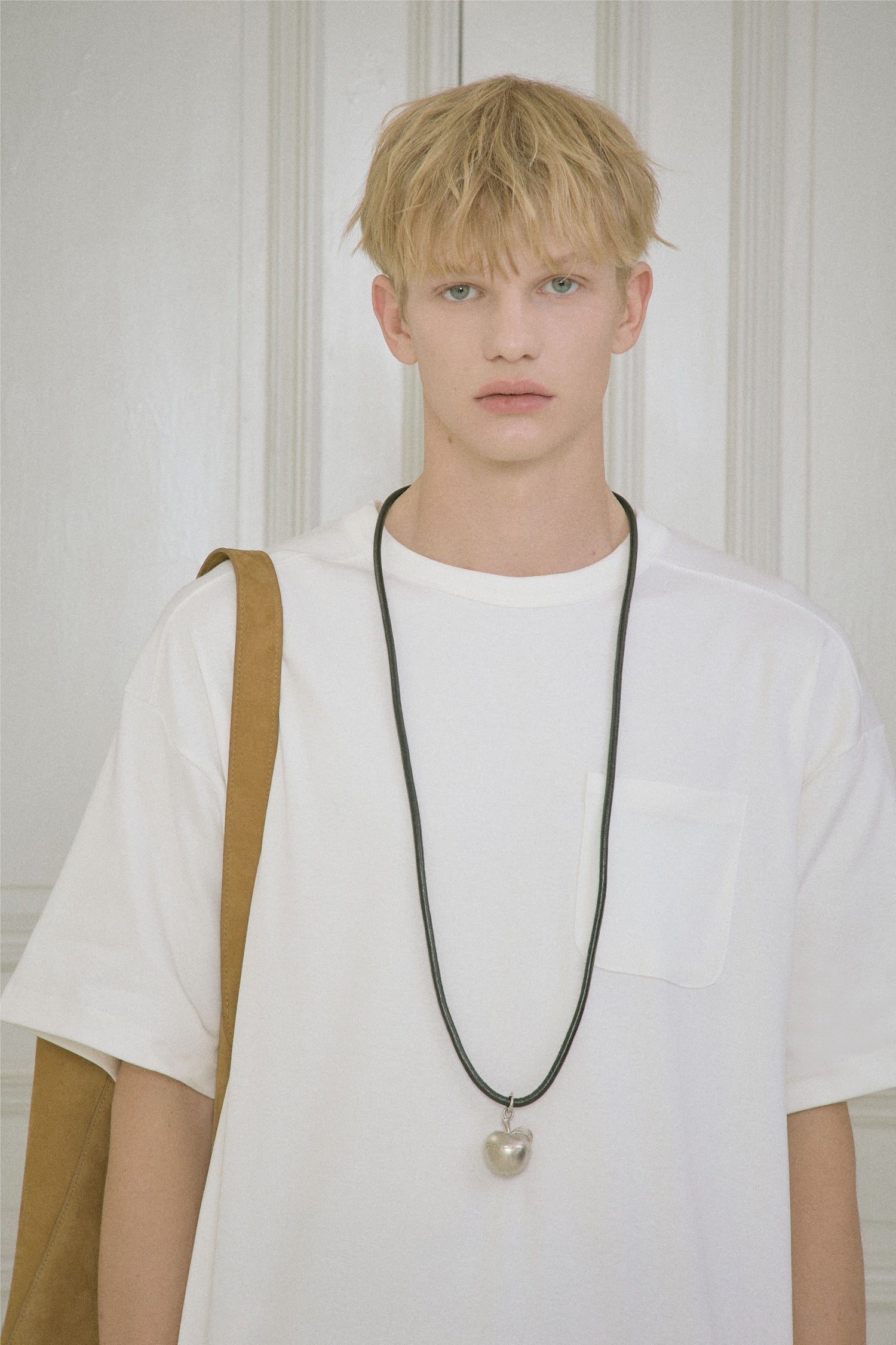 STU - Pocket T-Shirt (Ivory) product image 12 | TRAB K-Fashion Australia