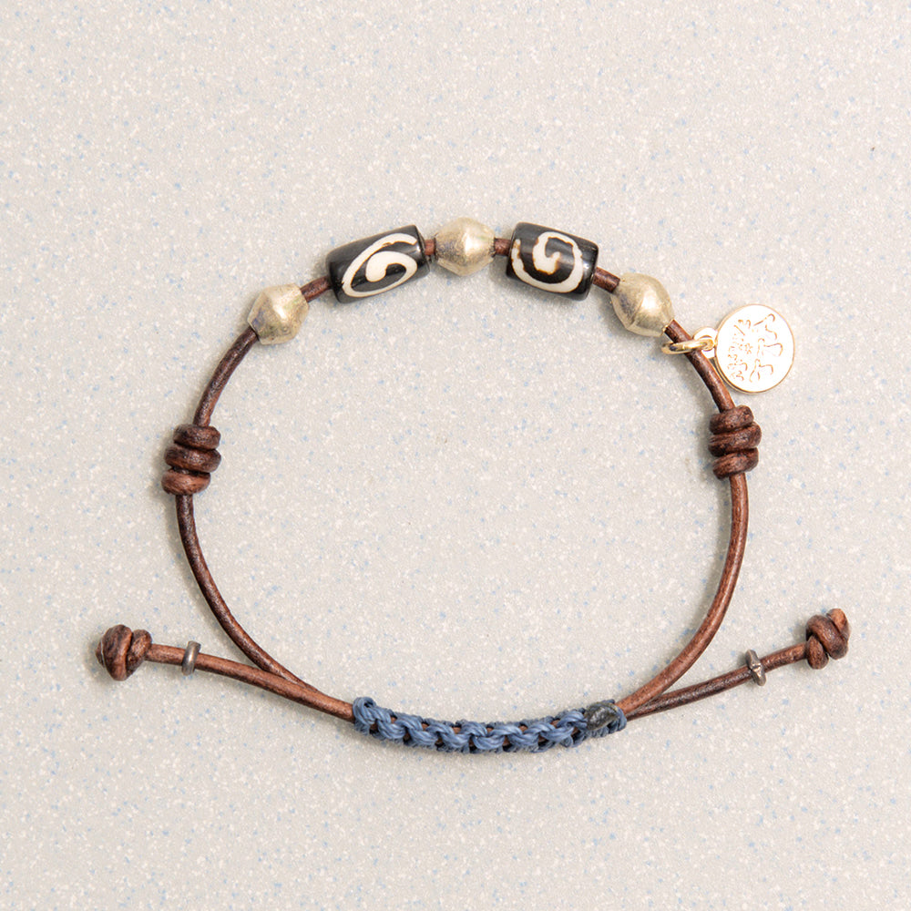 Towtow Archive - Digi Twin Bracelet (White) product image 1 | TRAB K-Fashion Australia