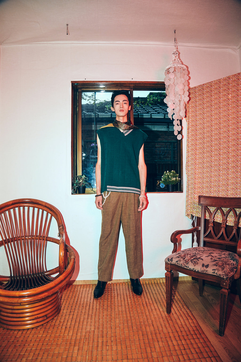 Ioedle - V-Neck Knit Vest (OC) product image 8 | TRAB K-Fashion Australia