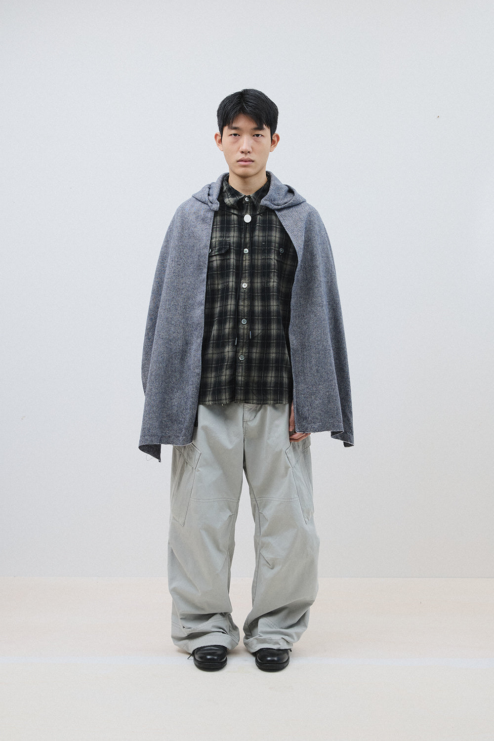 Hatchingroom - Hoodie Muffler Hairy Herringbone Blue (Grey) product image 6 | TRAB K-Fashion Australia